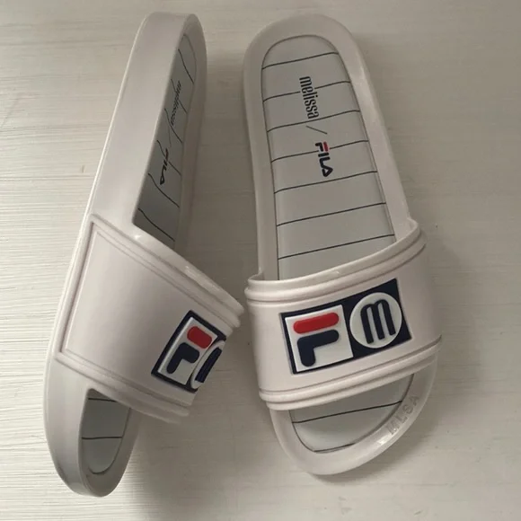 Fila + Melissa white women’s slide sandals - Picture 2 of 3